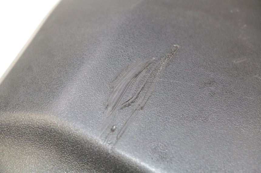 photo de REAR HANDLEBAR COVER PEUGEOT KISBEE 4T 50 (2018 - 2022) - Product overview