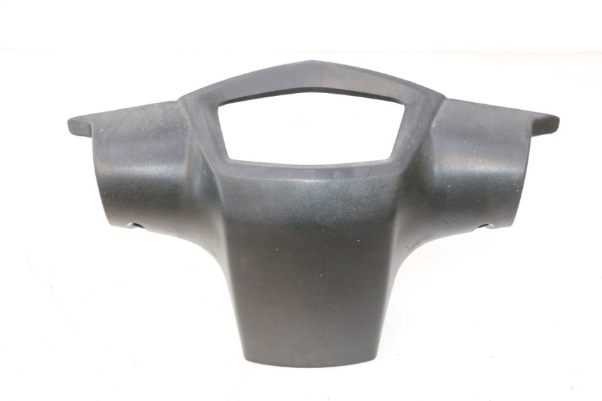 photo de HANDLE BAR REAR PANEL PEUGEOT KISBEE 4T 50 (2023 - 2026) - Technical close-up