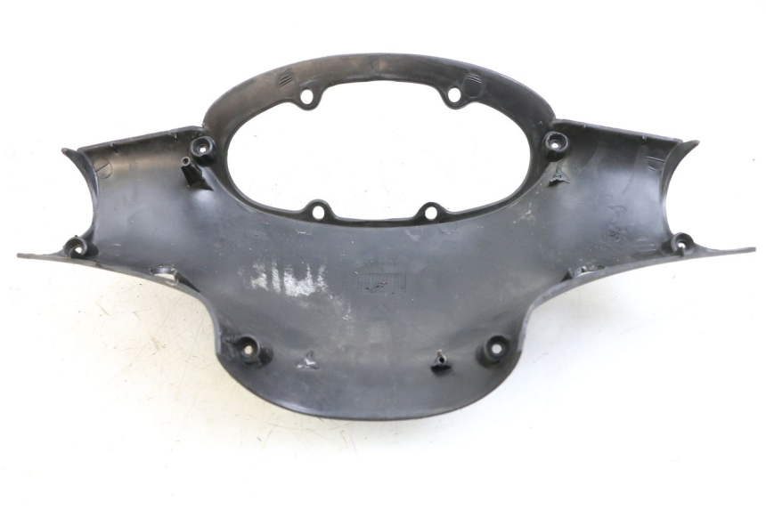 photo de HANDLE BAR REAR PANEL RENAULT KOURANOS 125 (2001 - 2004) - Zoom on usage condition