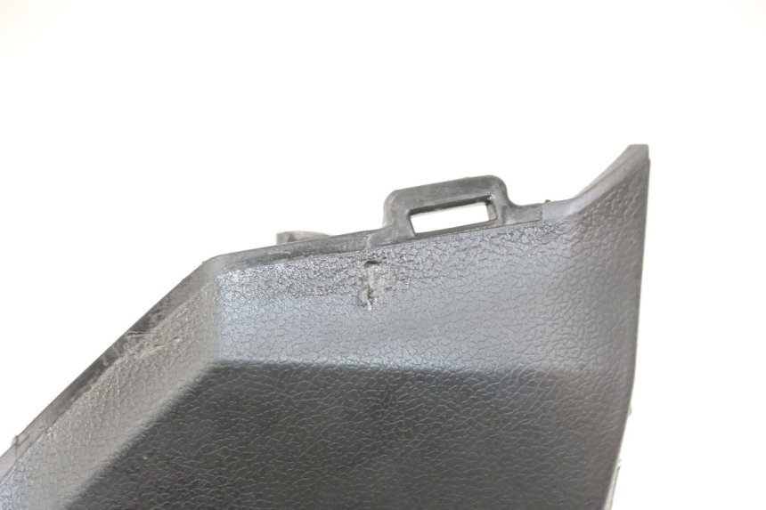 photo de REAR HANDLEBAR COVER KYMCO X-TOWN XTOWN 125 (2016 - 2021) - Zoom on usage condition