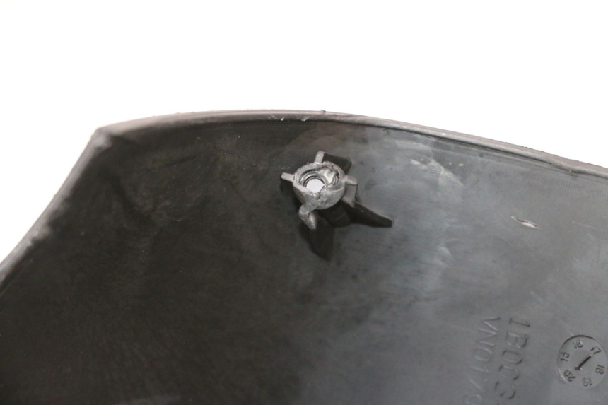 photo de HANDLE BAR REAR PANEL PIAGGIO LIBERTY IGET 4T 50 (2021 - 2025) - Markings and original references
