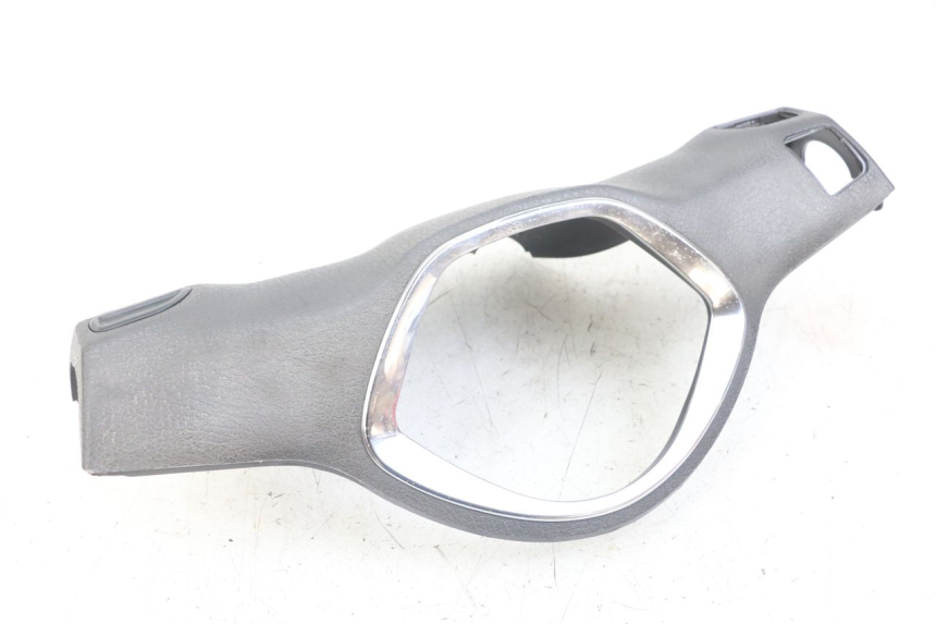photo de REAR HANDLEBAR COVER PIAGGIO LIBERTY 125 (2009 - 2013) - Main view