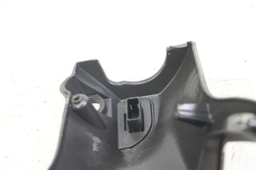 photo de REAR HANDLEBAR COVER PIAGGIO LIBERTY 125 (2009 - 2013) - Component detail