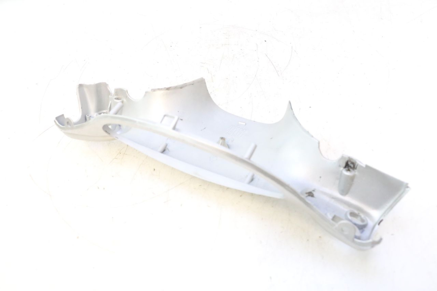 photo de HANDLE BAR REAR PANEL PIAGGIO LIBERTY 50 (1998 - 2003) - Alternative perspective