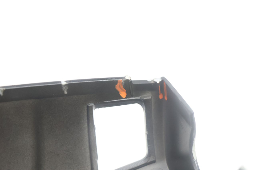photo de HANDLE BAR REAR PANEL KYMCO LIKE 125 (2009 - 2016) - Additional view of the item
