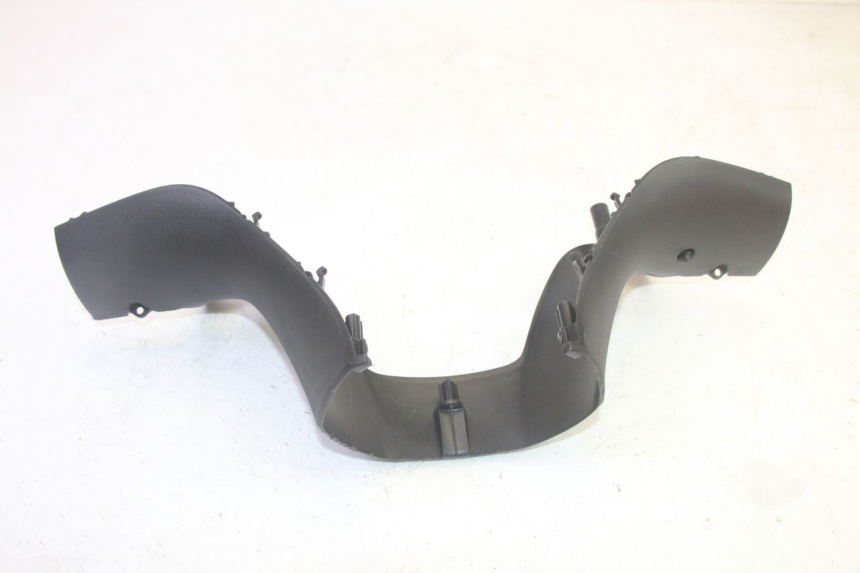 photo de HANDLE BAR REAR PANEL PIAGGIO MP3 HPE 350 (2018 - 2020) - Alternative perspective