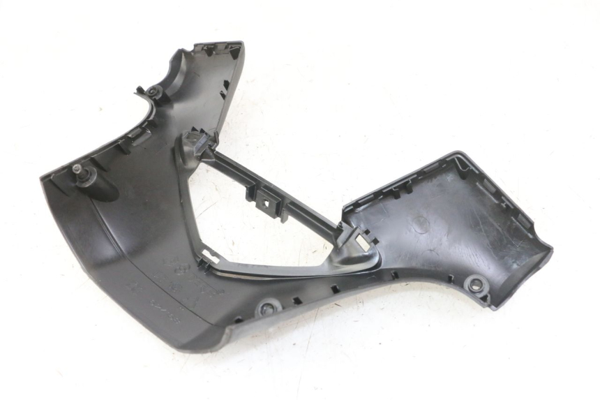 photo de REAR HANDLEBAR COVER GILERA NEXUS 125 (2009 - 2013) - Product overview