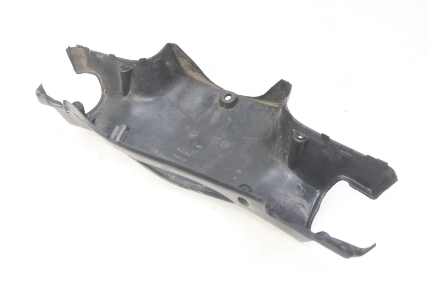 photo de REAR HANDLEBAR COVER KYMCO PEOPLE 250 (2004 - 2008) - Alternative perspective