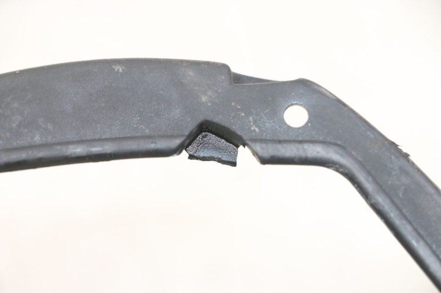 photo de REAR HANDLEBAR COVER PEUGEOT ELYSTAR 50 (2002 - 2014) - Alternative perspective