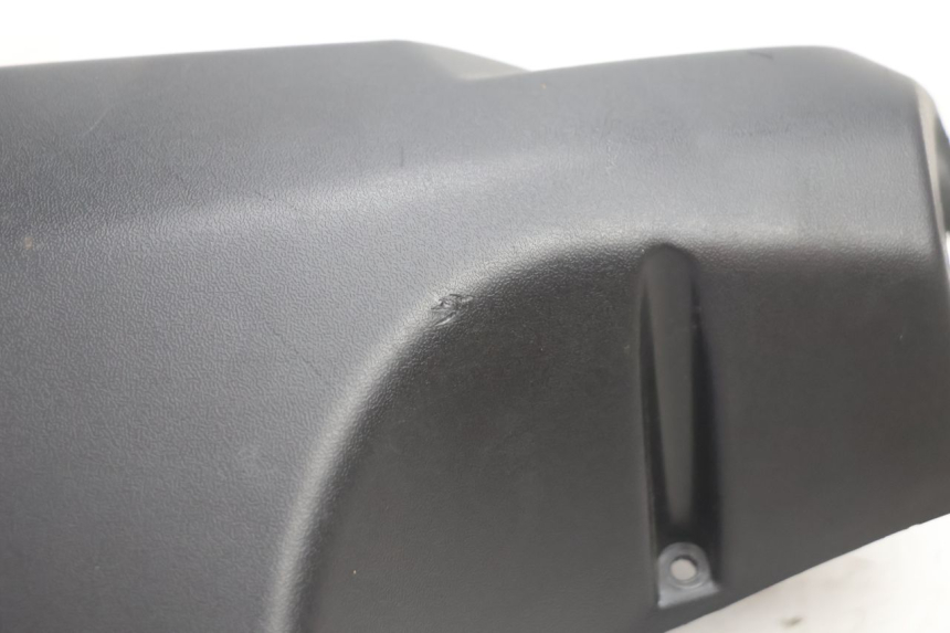 photo de REAR HANDLEBAR COVER RIDE RACE GT 2T 50 (2012 - 2017) - Zoom on usage condition