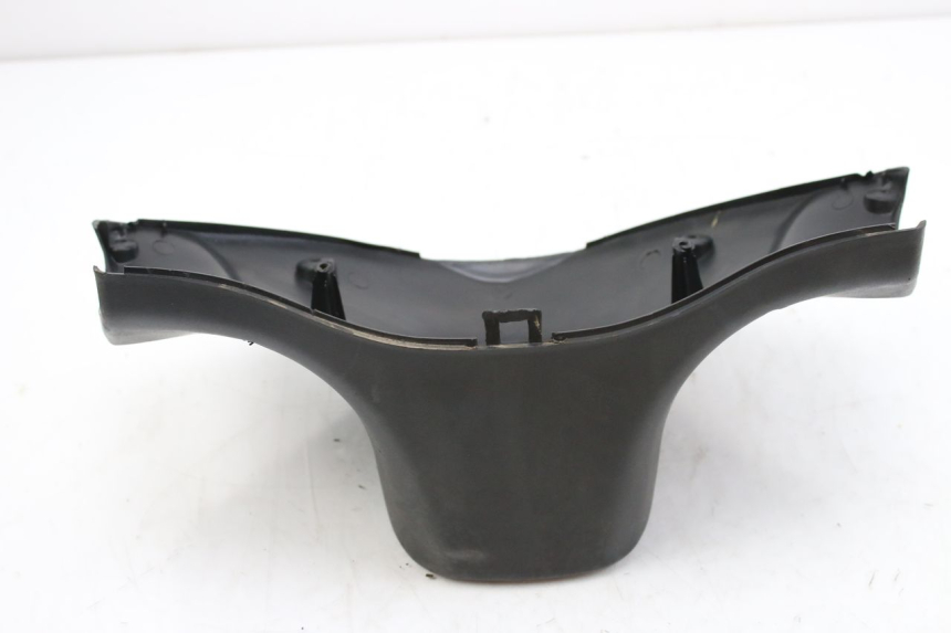 photo de REAR HANDLEBAR COVER KEEWAY RY6 2T 50 (2011 - 2019) - Technical close-up