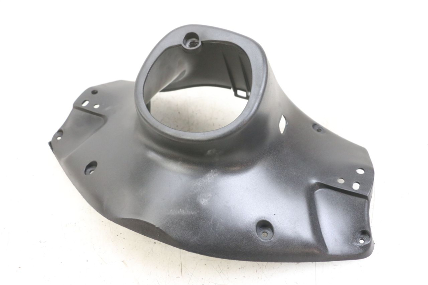 photo de REAR HANDLEBAR COVER KEEWAY RY6 2T 50 (2011 - 2019) - Technical close-up