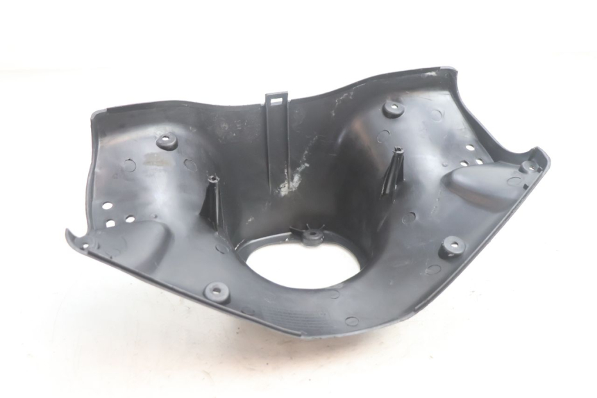 photo de REAR HANDLEBAR COVER KEEWAY RY6 2T 50 (2011 - 2019) - Component detail