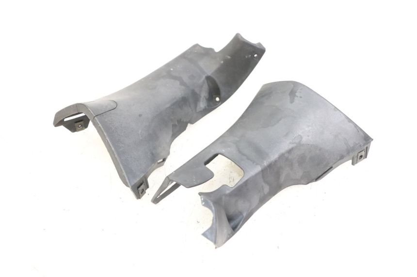 photo de Rear handlebar cover DAELIM S3 125 (2010 - 2017) - Zoom on usage condition