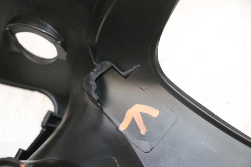 photo de REAR HANDLEBAR COVER JM MOTORS SANTANA 50 (2014 - 2023) - Product overview