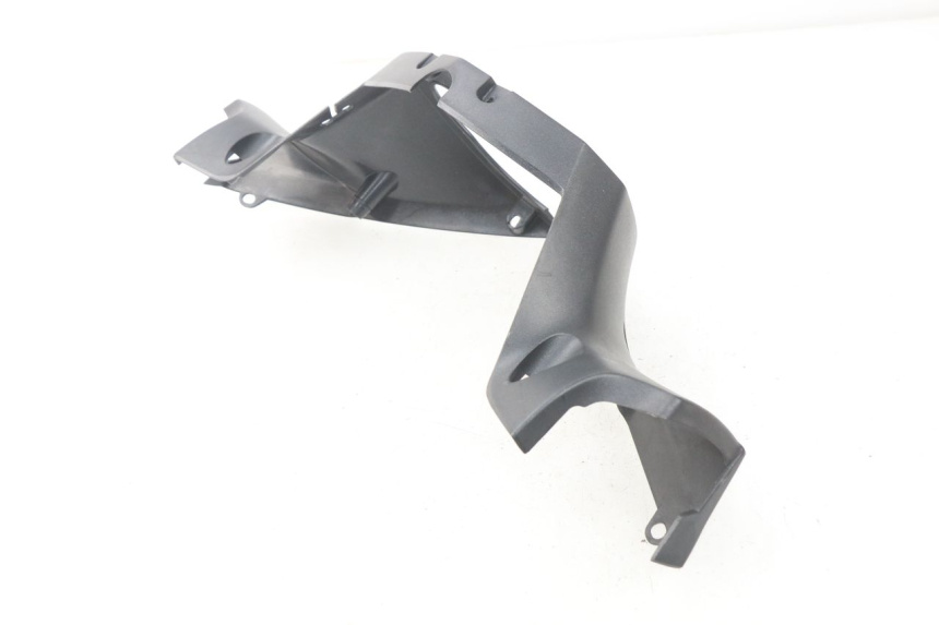 photo de HANDLE BAR REAR PANEL PEUGEOT SATELIS 125 (2006 - 2009) - Zoom on usage condition