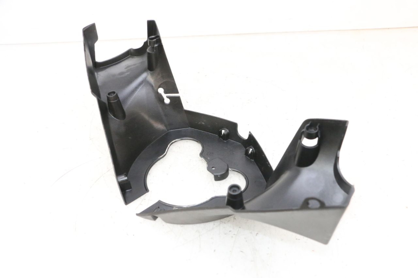 photo de HANDLE BAR REAR PANEL PEUGEOT SATELIS 125 (2013 - 2018) - Technical close-up