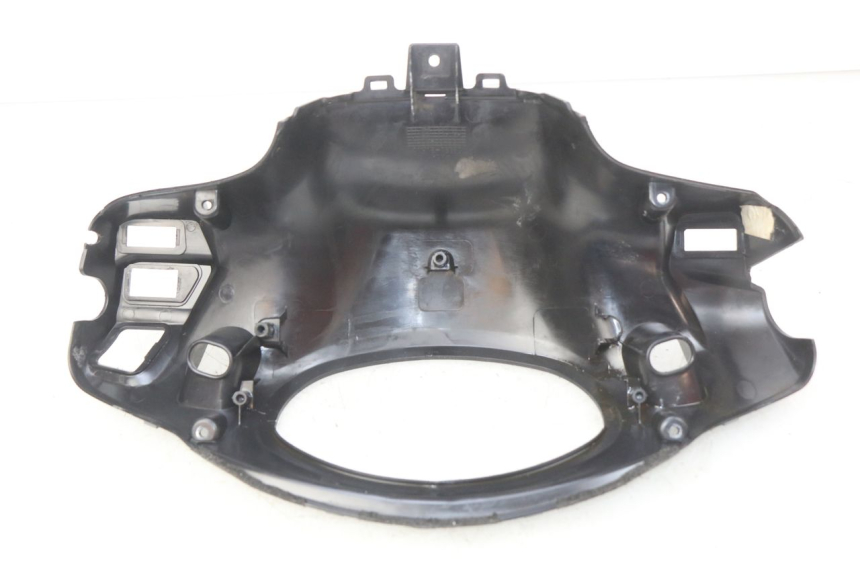 photo de REAR HANDLEBAR COVER SUZUKI SIXTEEN 125 (2008 - 2010) - Product overview