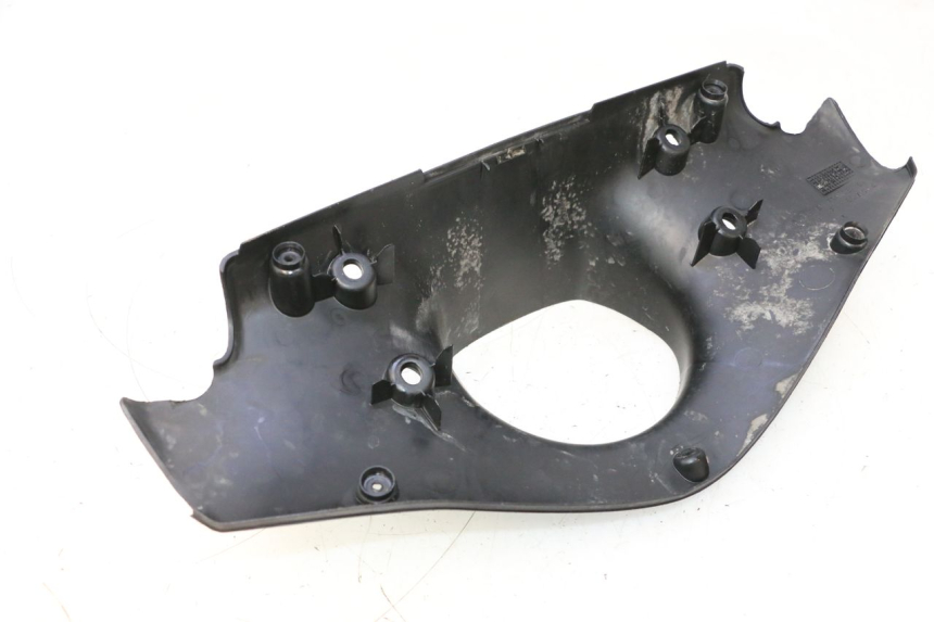 photo de HANDLE BAR REAR PANEL PEUGEOT SPEEDFIGHT 2 AC 50 (2000 - 2009) - Zoom on usage condition