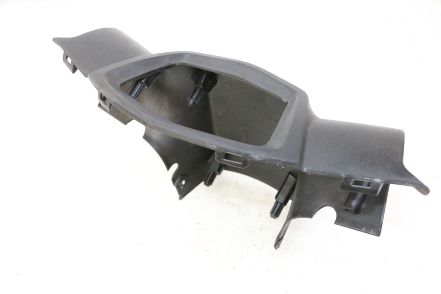 photo de HANDLE BAR REAR PANEL PEUGEOT STREETZONE I 2T 50 (2018 - 2020) - Technical close-up