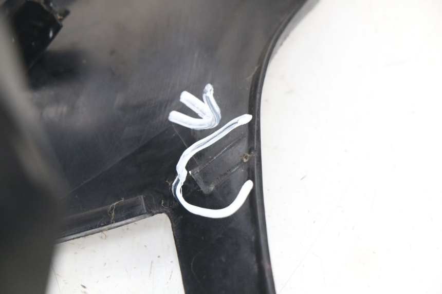 photo de HANDLE BAR REAR PANEL PEUGEOT SV 80 (1993 - 1997) - Alternative perspective