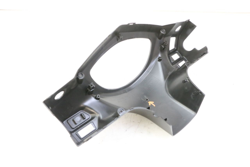 photo de REAR HANDLEBAR COVER SYM ORBIT III 3 4T 50 (2018 - 2021) - Component detail