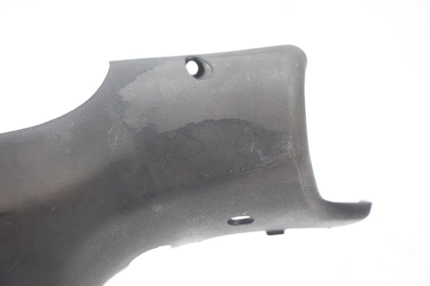 photo de HANDLE BAR REAR PANEL PEUGEOT TREKKER TKR 50 (2005 - 2014) - Alternative perspective