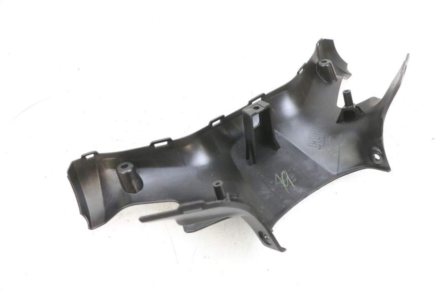 photo de HANDLE BAR REAR PANEL YAMAHA TRICITY 300 (2020 - 2024) - Checked used part