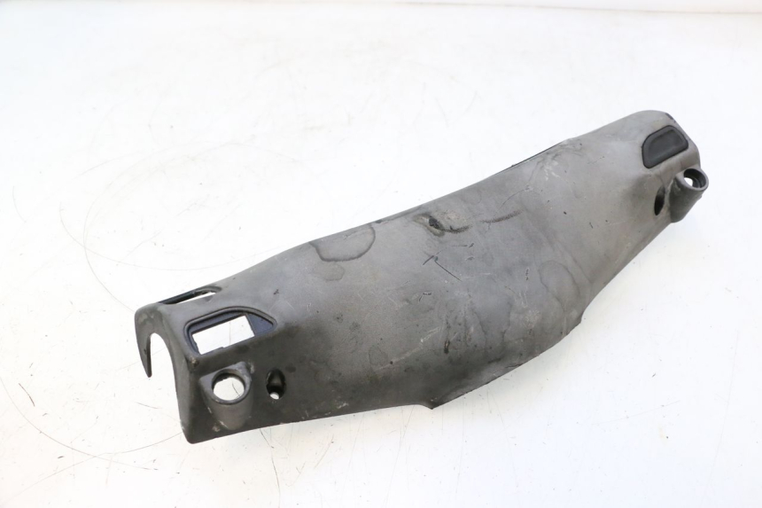 photo de HANDLE BAR REAR PANEL PIAGGIO TYPHOON 50 (2000 - 2009) - Fixing points details
