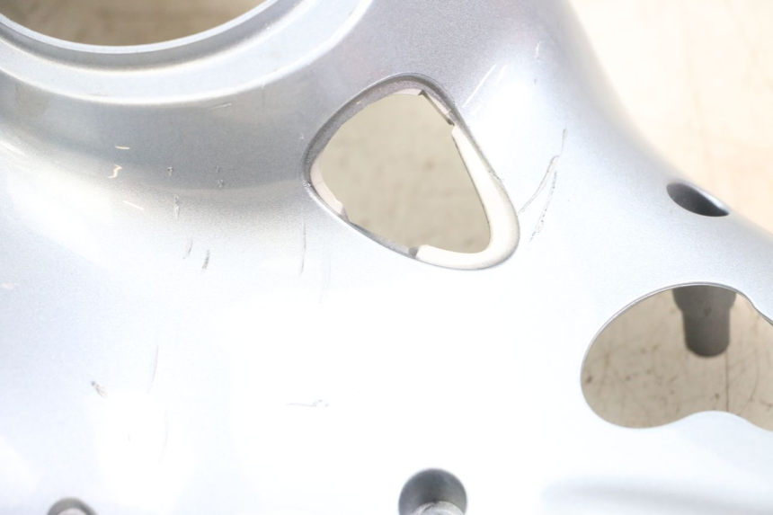 photo de HANDLE BAR REAR PANEL PIAGGIO VESPA PRIMAVERA 4T 50 (2021 - 2024) - Alternative perspective