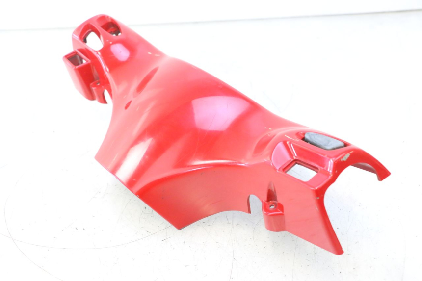 photo de REAR HANDLEBAR COVER PIAGGIO VESPA S 2T 50 (2007 - 2014) - Alternative perspective