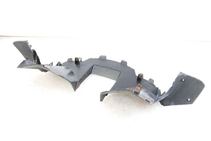 photo de REAR HANDLEBAR COVER YAMAHA XMAX X-MAX 125 (2006 - 2009) - Technical close-up