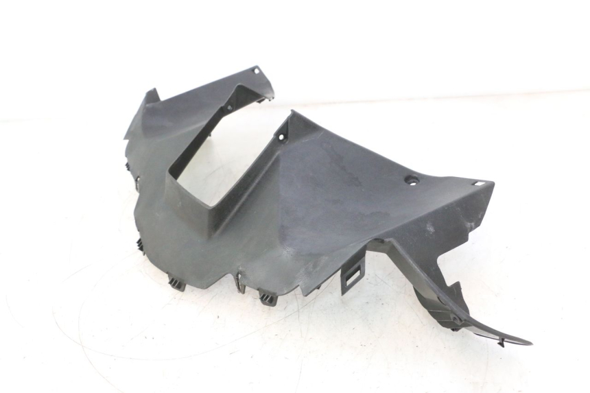 photo de REAR HANDLEBAR COVER YAMAHA XMAX X-MAX 125 (2006 - 2009) - Alternative perspective