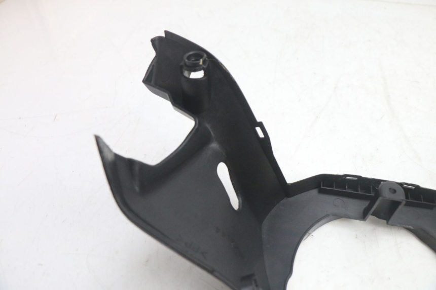photo de HANDLE BAR REAR PANEL YAMAHA XP T-MAX ABS 500 (2005 - 2005) - Component detail