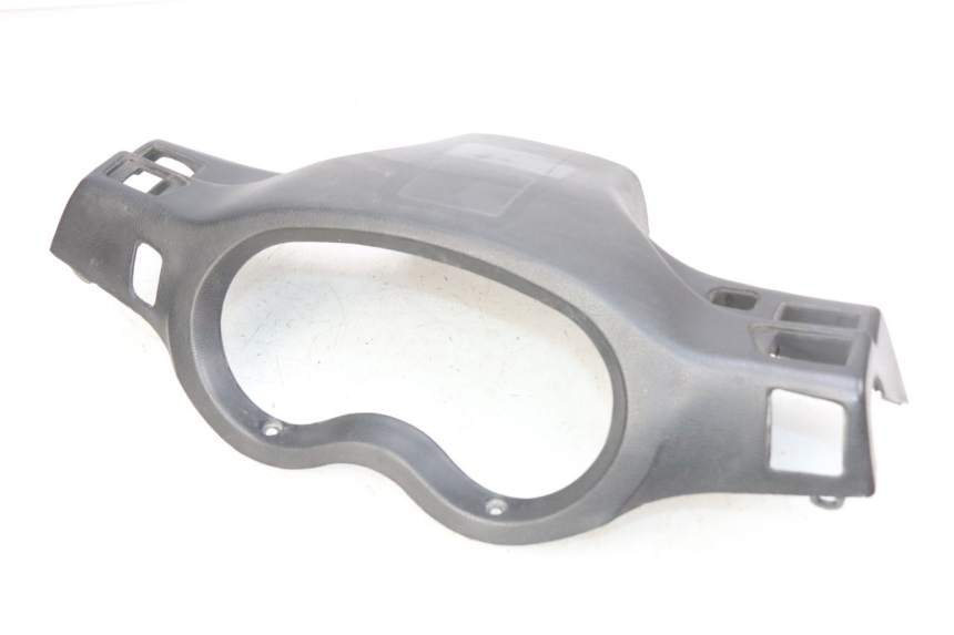 photo de REAR HANDLEBAR COVER YIYING YY50QT-10 50 (2007 - 2022) - Technical close-up