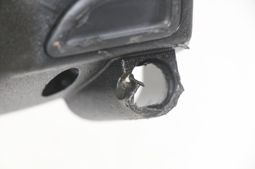 photo de REAR HANDLEBAR COVER PIAGGIO ZIP 4T 50 (2018 - 2020) - Alternative perspective