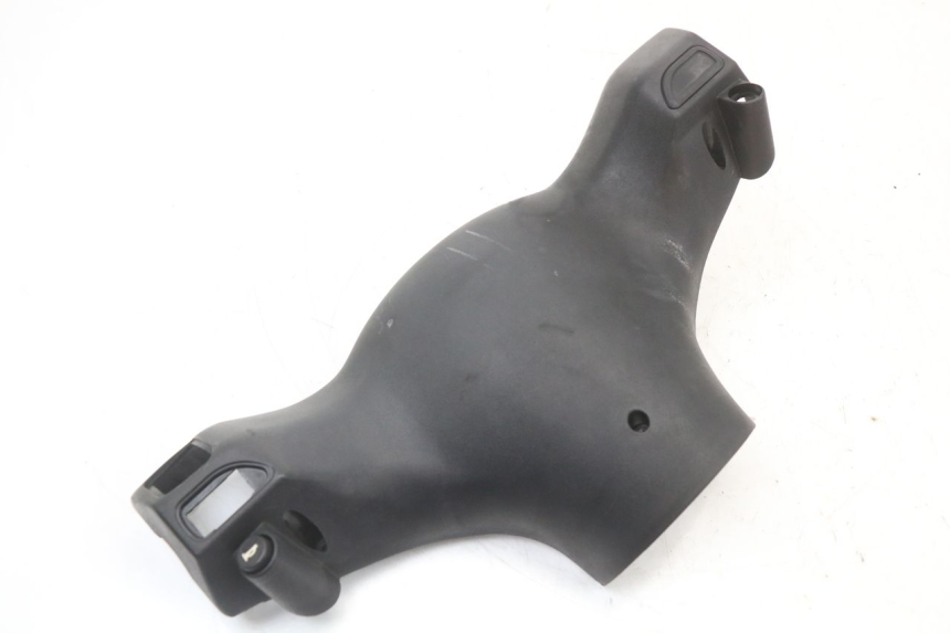 photo de REAR HANDLEBAR COVER PIAGGIO ZIP 4T 50 (2018 - 2020) - Component detail