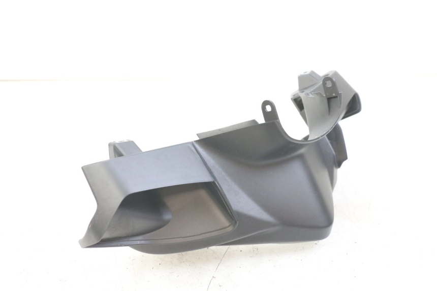 photo de HANDLEBAR COVER FRONT YAMAHA AEROX 2T 50 (2013 - 2017) - Component detail