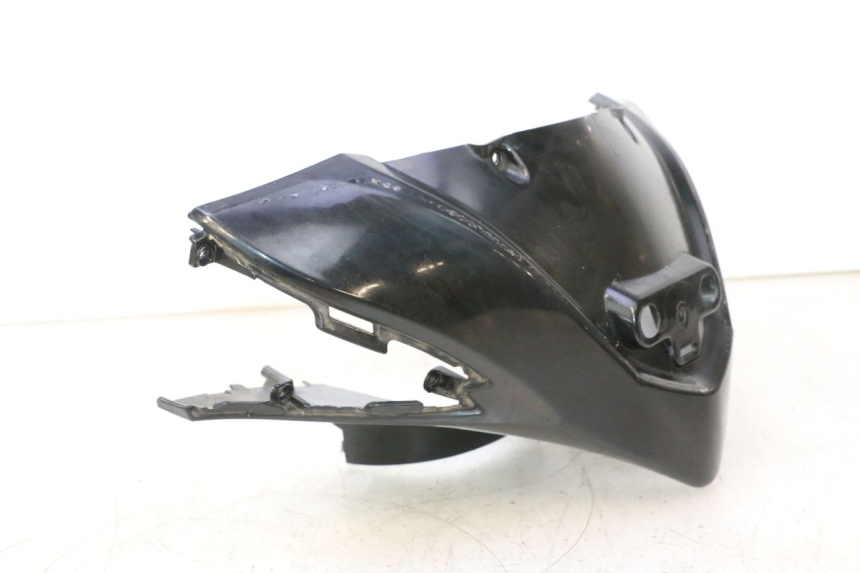 photo de HANDLEBAR COVER FRONT KYMCO AGILITY 16+ 4T 50 (2018 - 2023) - Technical close-up