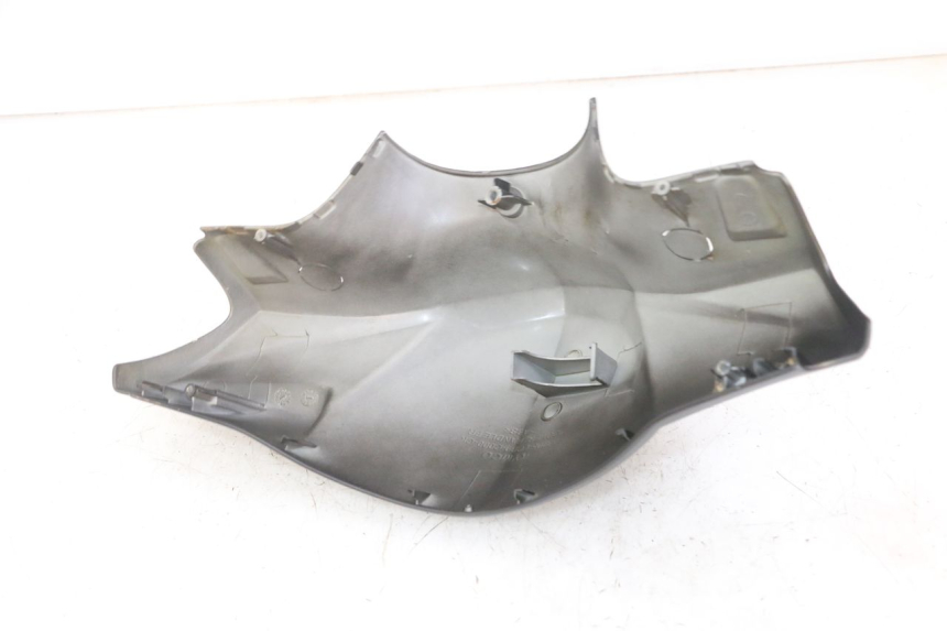 photo de HANDLE BAR FRONT PANEL KYMCO AGILITY 4T 50 (2005 - 2018) - Alternative perspective