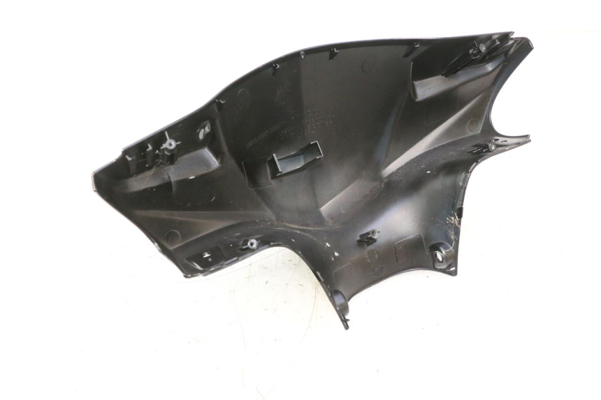 photo de HANDLEBAR COVER FRONT KYMCO AGILITY 4T 50 (2018 - 2022) - Zoom on usage condition