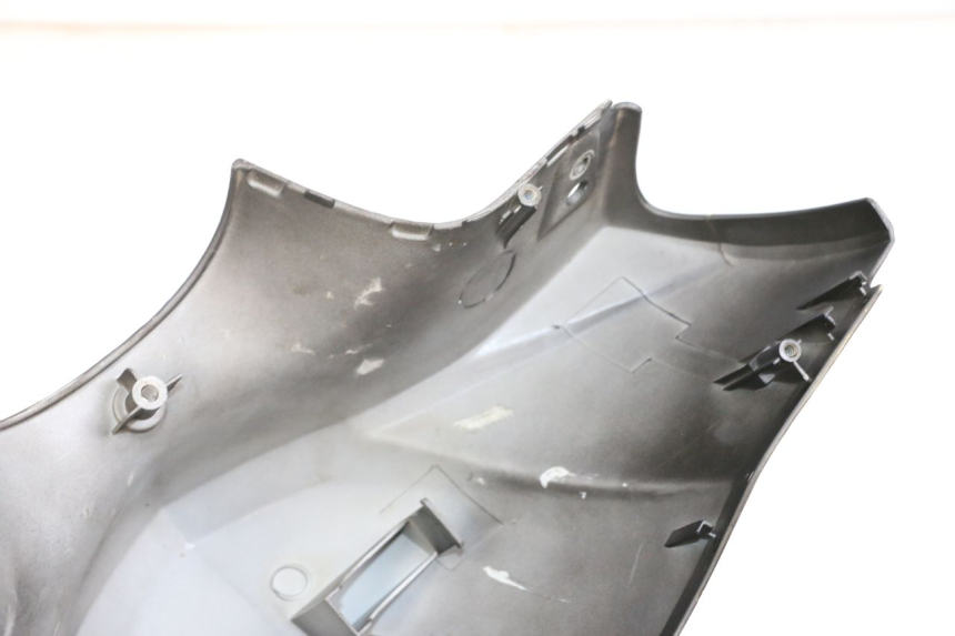 photo de HANDLE BAR FRONT PANEL KYMCO AGILITY PREMIUM 50 (2007 - 2010) - Technical close-up