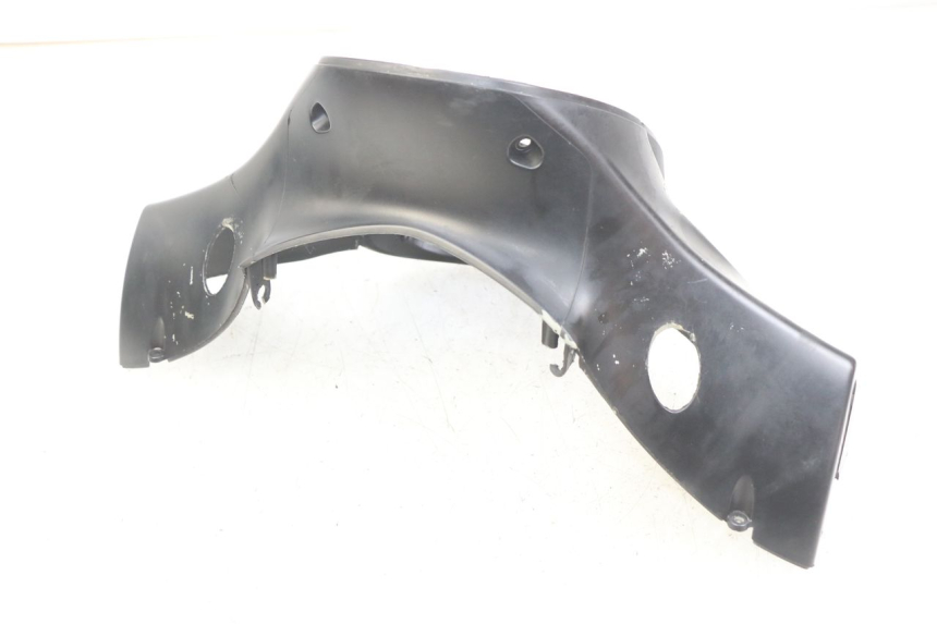 photo de HANDLEBAR COVER FRONT PIAGGIO BEVERLY 125 (2010 - 2015) - Surface and material condition