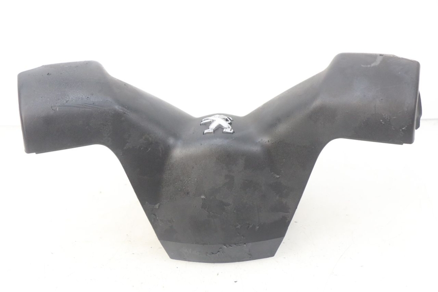 photo de HANDLEBAR COVER FRONT PEUGEOT CITYSTAR 50 (2013 - 2017) - Component detail