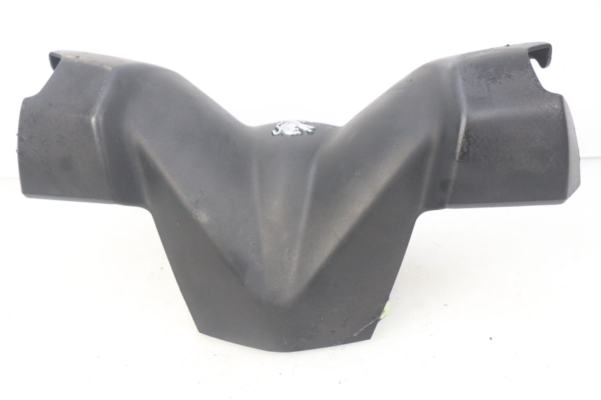 photo de HANDLEBAR COVER FRONT PEUGEOT CITYSTAR 50 (2013 - 2017) - Product overview