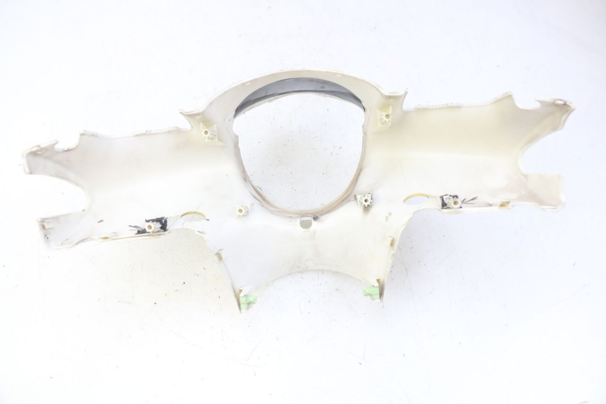 photo de HANDLEBAR COVER FRONT PEUGEOT DJANGO 2T 50 (2014 - 2019) - Supplementary product photo