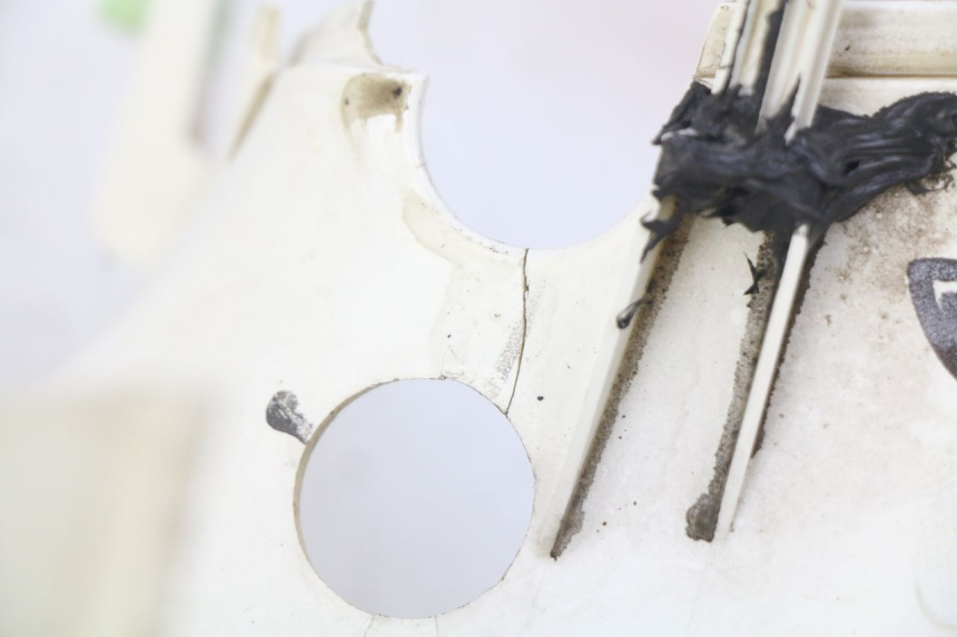 photo de HANDLEBAR COVER FRONT PEUGEOT DJANGO 2T 50 (2014 - 2019) - Markings and original references