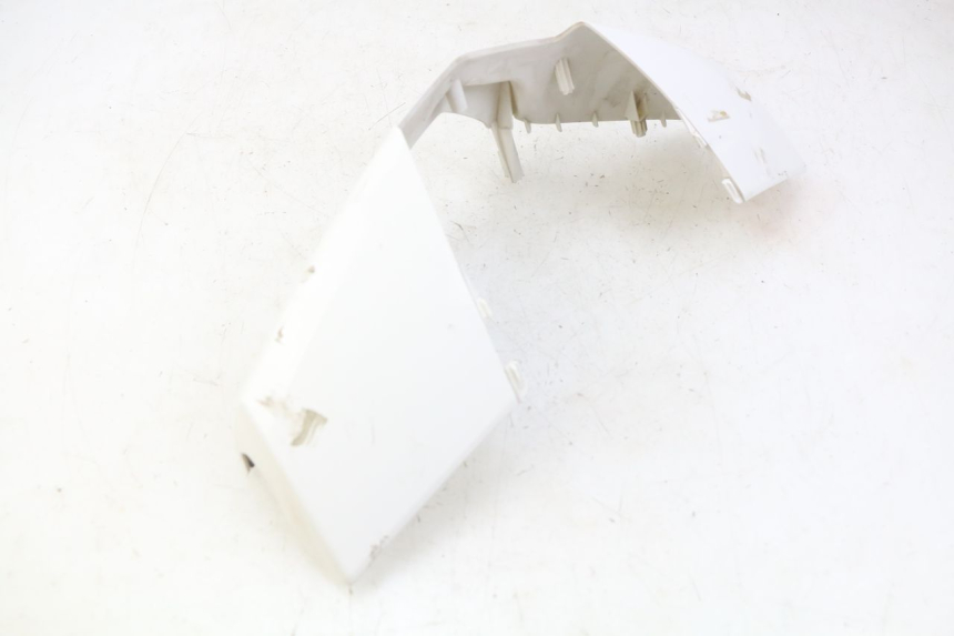 photo de HANDLEBAR COVER FRONT PEUGEOT E-VIVACITY 1 (2012 - 2018) - Markings and original references