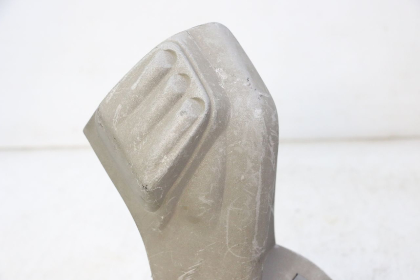 photo de HANDLEBAR COVER FRONT PEUGEOT ELYSTAR 50 (2002 - 2014) - Alternative perspective