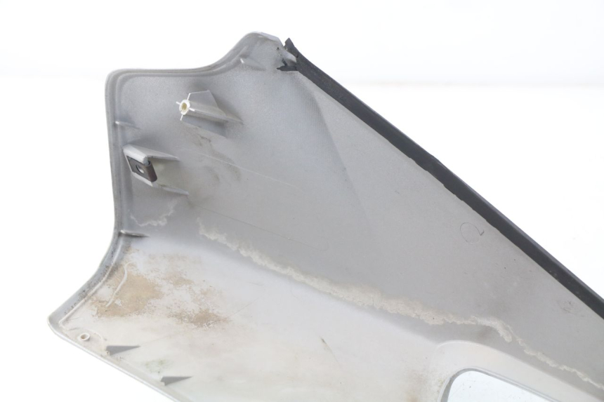 photo de HANDLEBAR COVER FRONT HONDA FES PANTHEON 125 (2003 - 2007) - Component detail